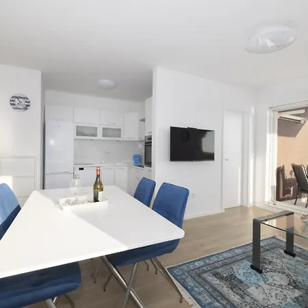 公寓 Apartman More Zivogosce Živogošće